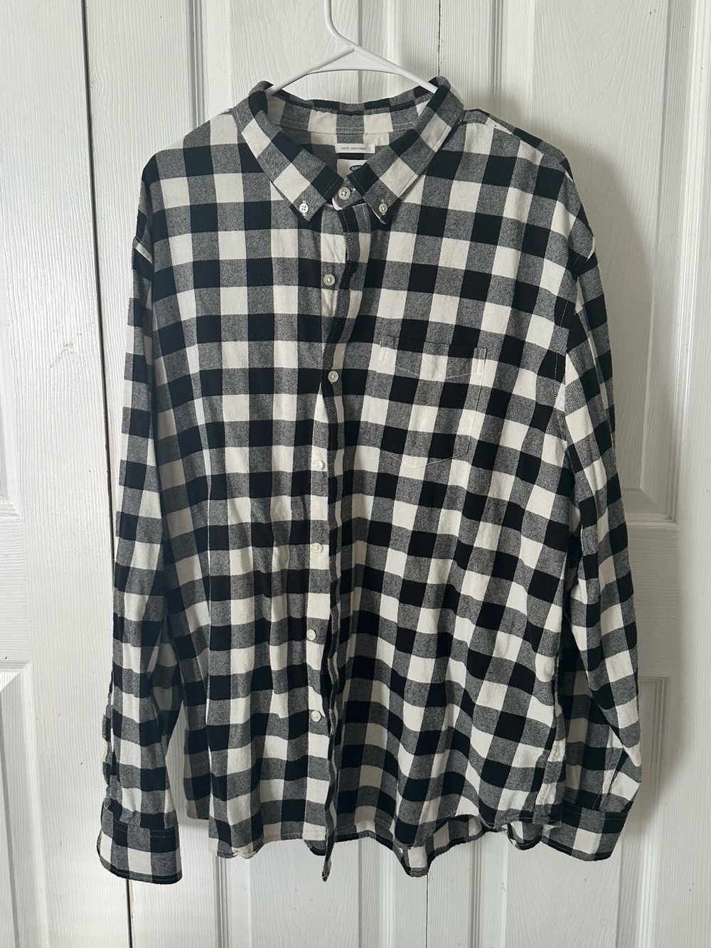 Old Navy Black and White Buffalo Check Button-Down Shirt